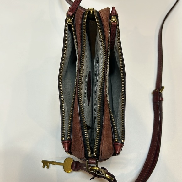 Fossil Campbell Leather Red Crossbody Bag - Picture 9 of 16